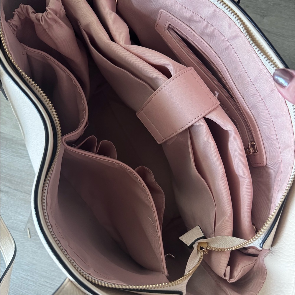 Poppy & Peonies Go Getter Tote - Cream - Picture 3 of 4